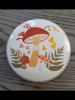 Mushroom Porcelin Ceramic Trinket Holder- Container